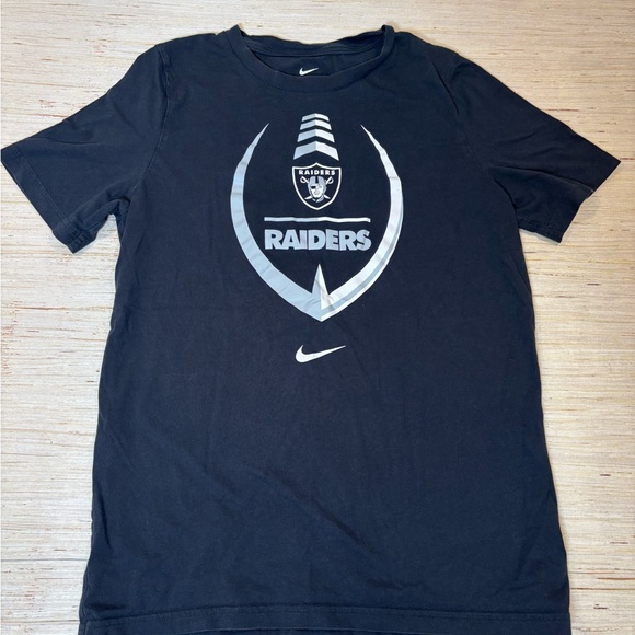 Nike Other - Nike NFL Las Vegas Raiders Youth Large Graphic T-Shirt Black